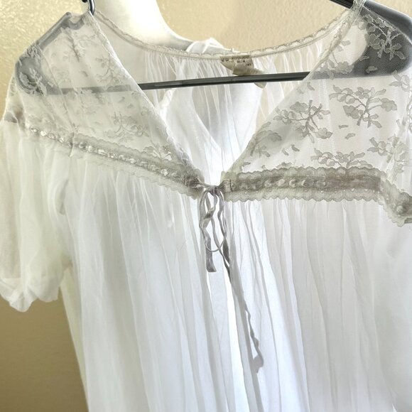 Vintage 70s Unbranded White Flowy Maxi Chiffon Sleep Gown Robe 2pc Set - Picture 7 of 10